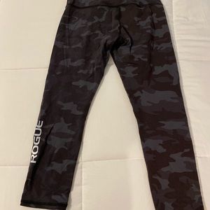 Rogue Crop Pants